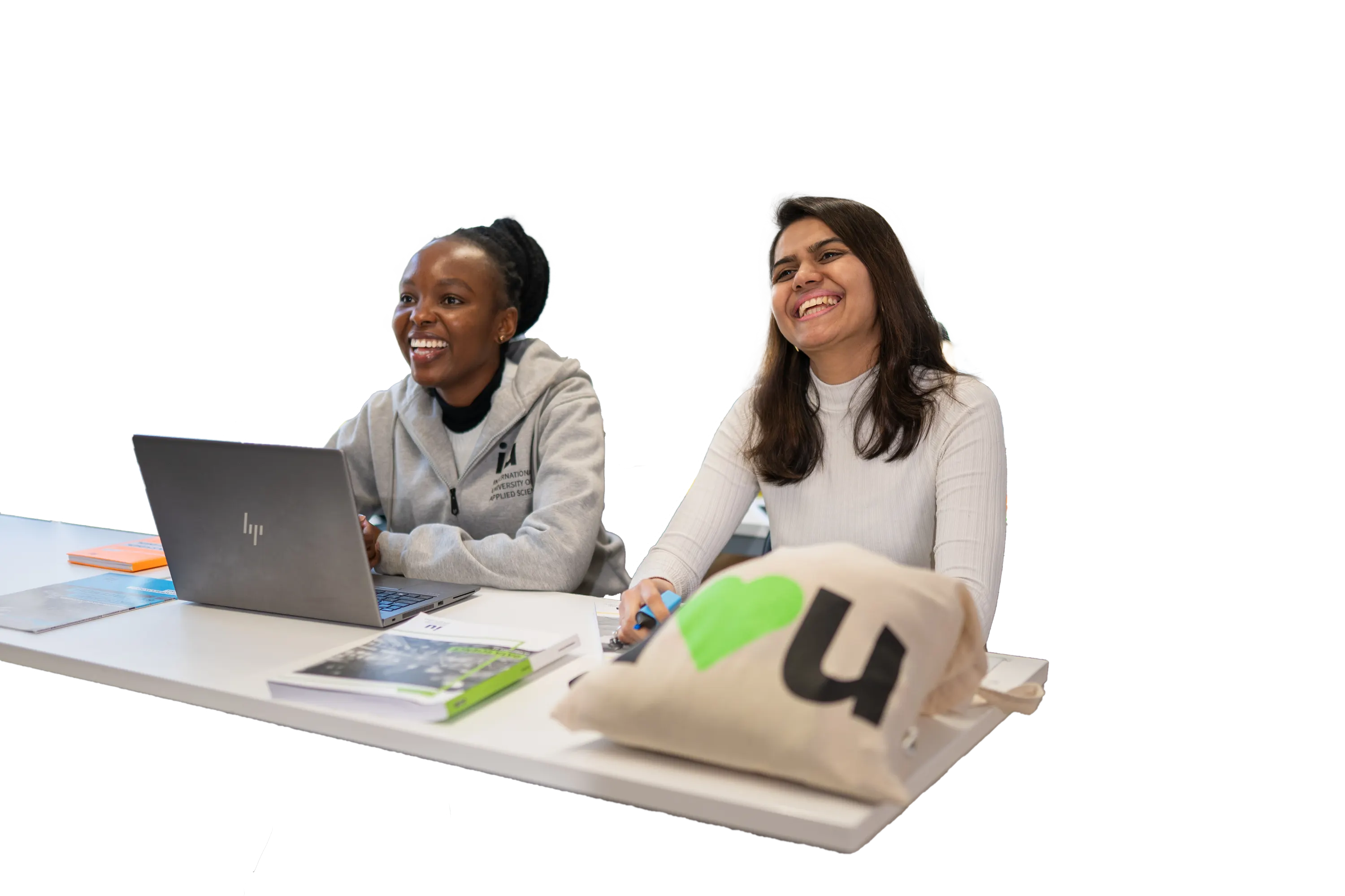 Identidad universitaria digital: la fusión de tradición y tecnología que hace viajar una credencial
