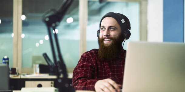 Informática con IA Aplicada: la Licenciatura para quien quiere construir modelos, no solo hablar de inteligencia artificial