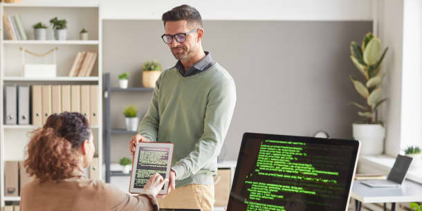 Informática con Ciencia de Datos: convertir el caos de información en arquitectura, visualización y decisión