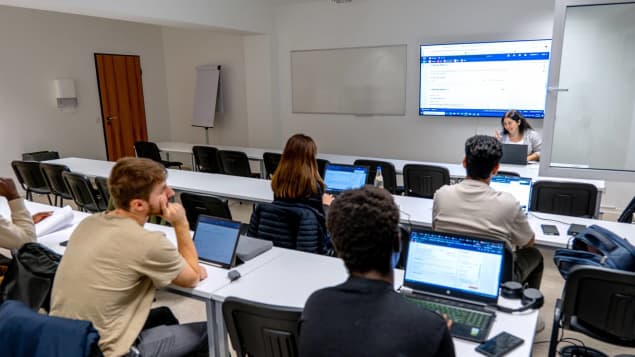 De 23 estudiantes a una comunidad global: la calidad se prueba en la continuidad