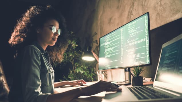 Certificación virtual con integridad: cómo se defiende una evaluación a distancia