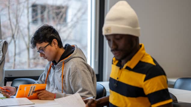 Estudiar en Madrid y Barcelona: la ciudad también decide si tu sueño europeo se sostiene