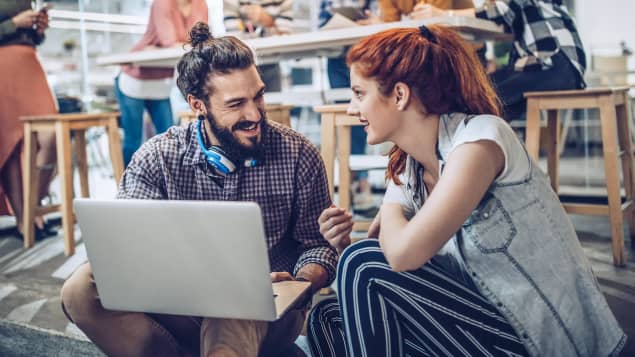 Syntea IA: el tutor virtual que convierte el estudio autónomo en una ventaja para informática