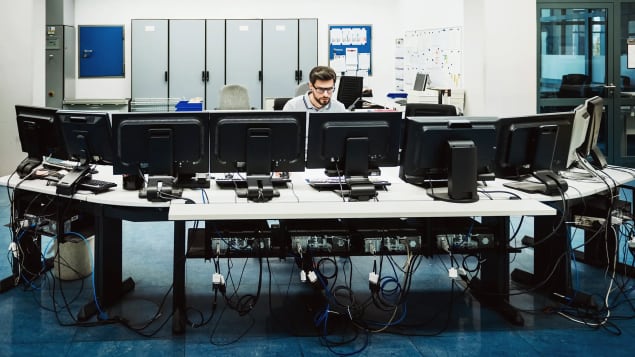 Business Administration con Inteligencia Artificial: aprender a gobernar la tecnología, no a obedecerla