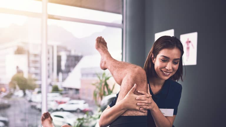 LATAM país por país: cómo preparar una credencial global sin vender permisos locales
